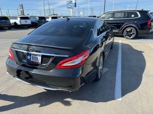 Used 2016 Mercedes-Benz CLS 400 image 2