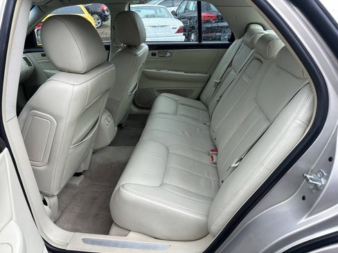 Used 2008 Cadillac DTS FWD image 20