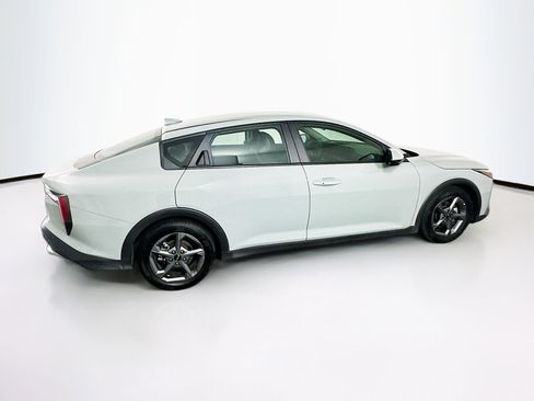 Used 2025 Kia K4 LXS FWD image 10