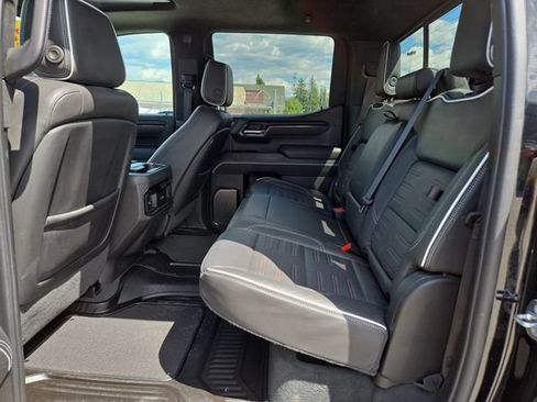 Used 2024 GMC Sierra 1500 AT4X AWD/4WD image 32