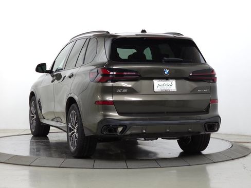 Used 2026 BMW X5 xDrive40i w/ M Sport Package AWD/4WD image 5