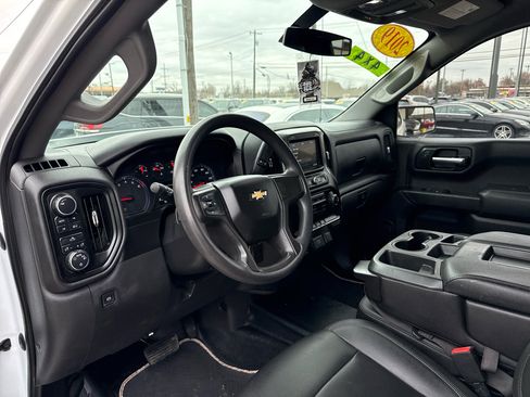 Used 2019 Chevrolet Silverado 1500 W/T w/ WT Convenience Package image 8