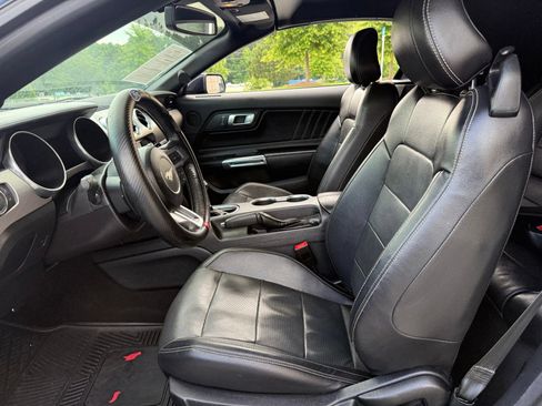 Used 2020 Ford Mustang Premium RWD image 34