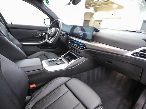 Certified 2025 BMW 330i xDrive Sedan image 29