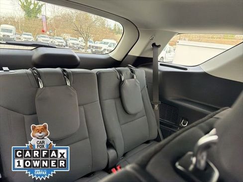 Used 2025 Ford Explorer Active image 21