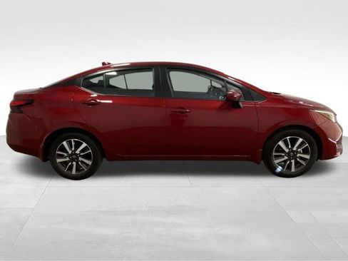 New 2025 Nissan Versa SV w/ Trunk Package image 2