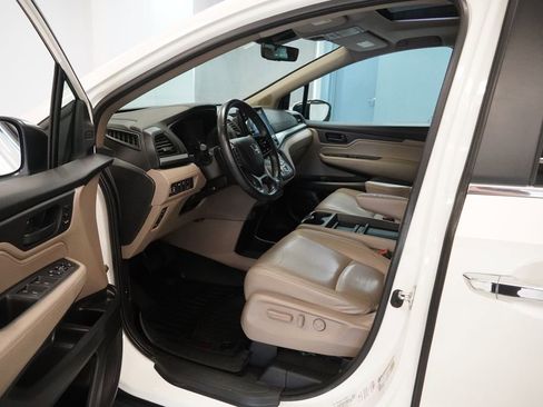 Used 2019 Honda Odyssey EX-L image 13