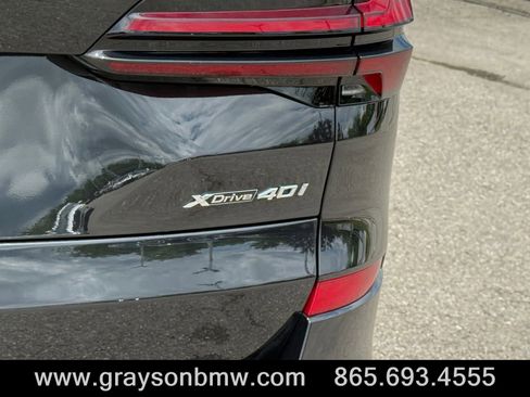 Used 2026 BMW X5 xDrive40i w/ M Sport Package AWD/4WD image 11