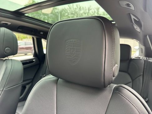 Used 2026 Porsche Macan Turbo AWD/4WD image 24