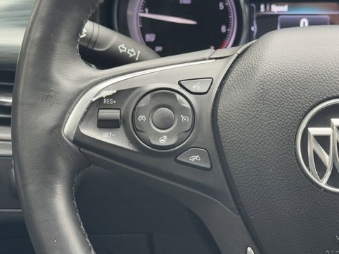 Used 2020 Buick Envision Essence image 30