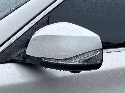 Used 2023 INFINITI Q50 Luxe w/ Cargo Package image 32