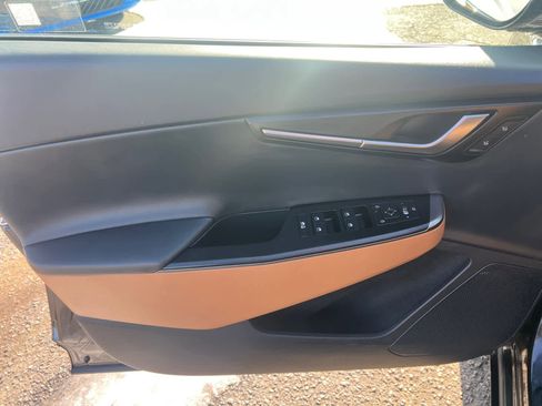 Certified 2025 Kia EV6 Wind image 18