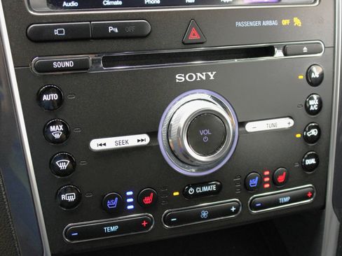 Used 2018 Ford Explorer Limited image 65