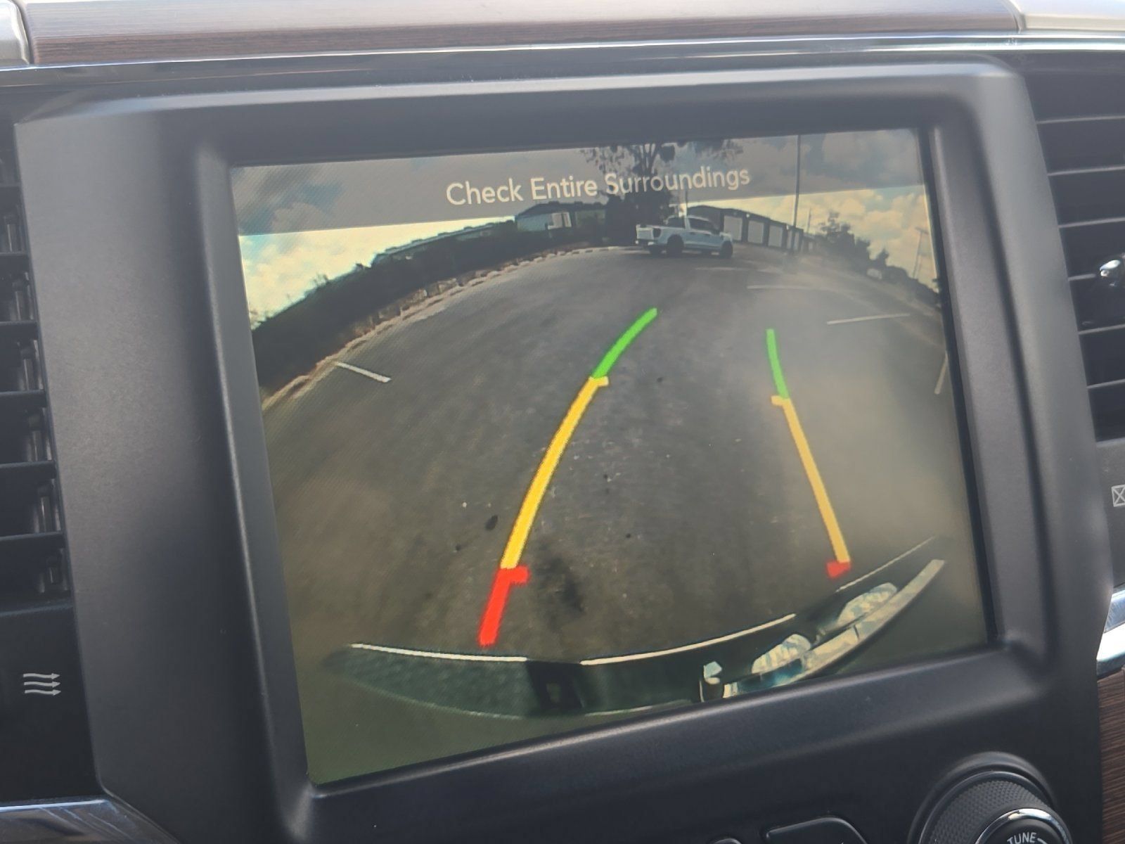 Used 2017 RAM 2500 Laramie AWD/4WD image 16