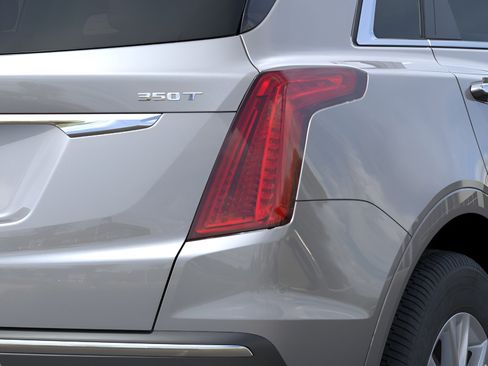 New 2026 Cadillac XT5 Luxury w/ LPO, Floor Liner Package AWD/4WD image 11