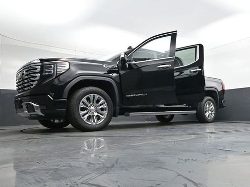 Used 2023 GMC Sierra 1500 Denali w/ Technology Package image 39