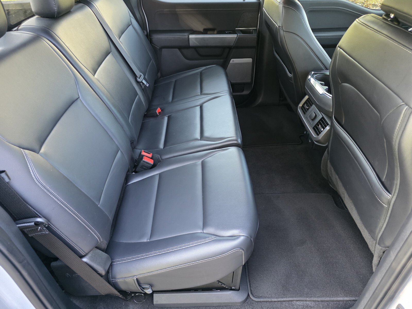 Used 2025 Ford F150 XLT w/ Equipment Group 303A High AWD/4WD image 5