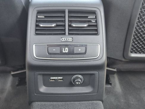 Used 2019 Audi A5 2.0T Premium Plus w/ Premium Plus AWD/4WD image 38
