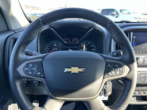 Used 2022 Chevrolet Colorado Z71 w/ Z71 Midnight Edition image 26