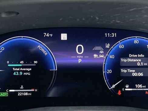 Used 2025 Toyota Camry XSE FWD image 20