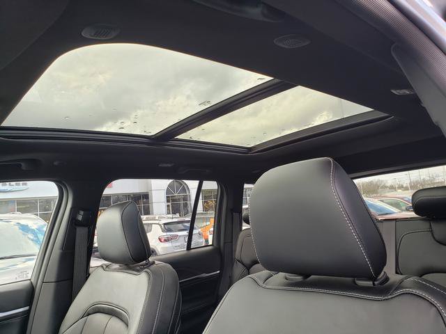 New 2026 Jeep Grand Cherokee Limited AWD/4WD image 7