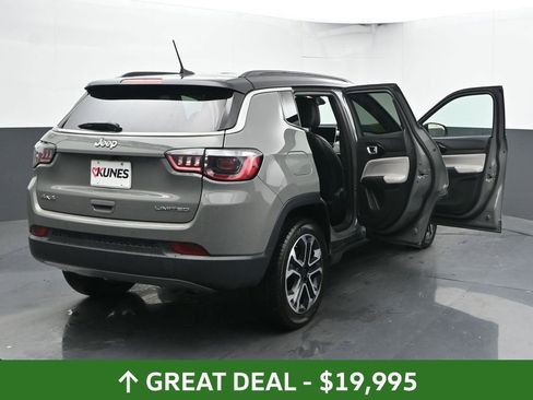 Used 2024 Jeep Compass Limited image 56