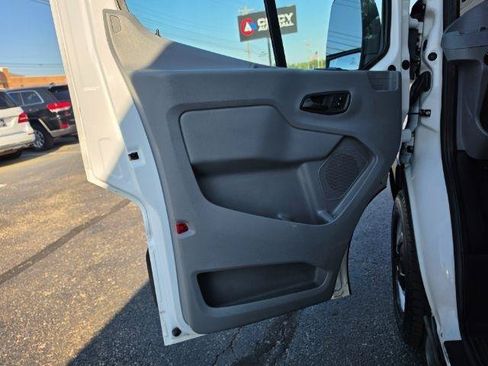 Used 2019 Ford Transit 250 148 High Roof Extended RWD image 27