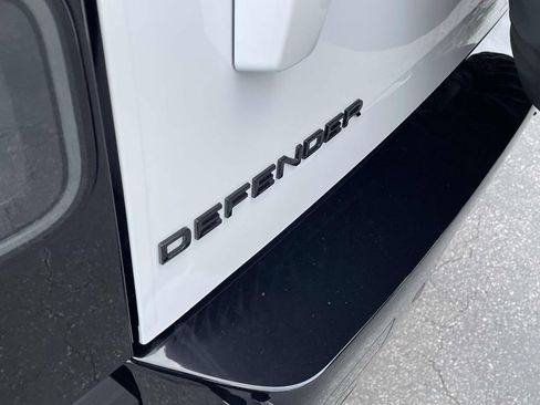 New 2026 Land Rover Defender 110 S AWD/4WD image 8