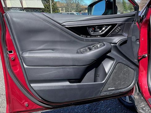 Certified 2025 Subaru Outback Limited image 22