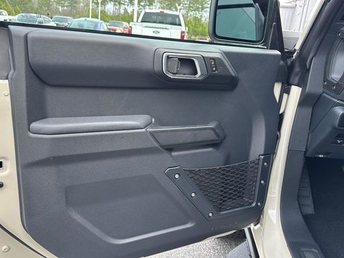 New 2025 Ford Bronco Badlands image 20