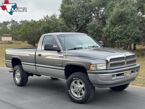 Used 1994 Dodge Ram 2500 Truck 4x4 Regular Cab image 4