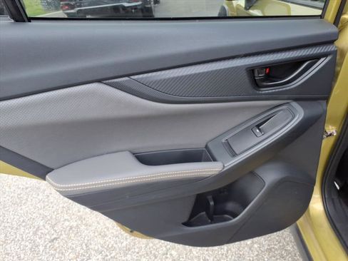 Used 2022 Subaru Crosstrek 2.5i Sport w/ Moonroof Package AWD/4WD image 22