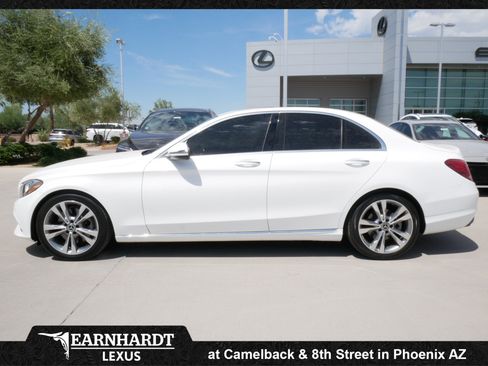Used 2018 Mercedes-Benz C 300 Sedan image 3