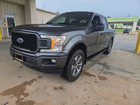 Used 2019 Ford F150 XL w/ Equipment Group 101A Mid AWD/4WD image 3