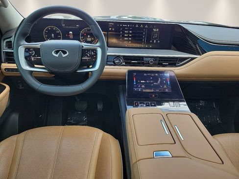 Used 2025 INFINITI QX80 Sensory AWD/4WD image 10