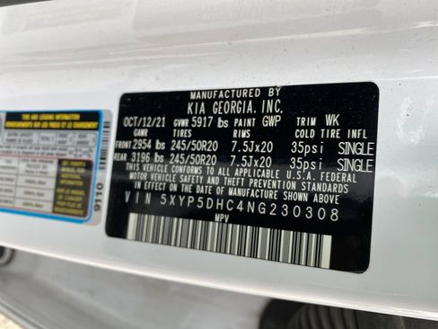 Used 2022 Kia Telluride SX w/ SX Prestige Package image 30