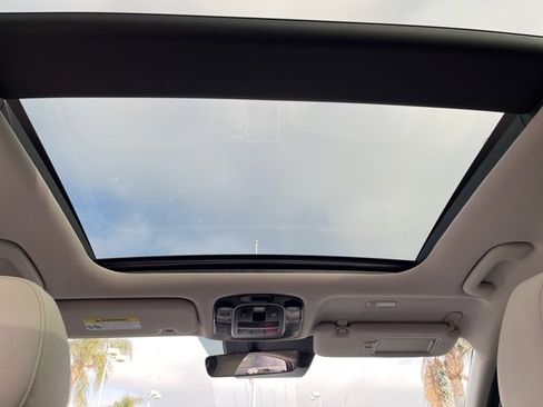 Certified 2025 Hyundai Sonata Limited image 12