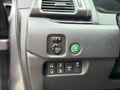 Used 2018 Honda Ridgeline RTL-E image 24