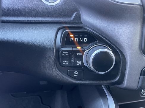 Used 2023 RAM 1500 Big Horn image 35