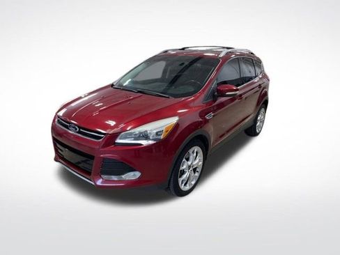 Used 2014 Ford Escape Titanium w/ Equipment Group 401A image 38