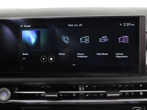 Certified 2026 Hyundai Tucson SE image 8