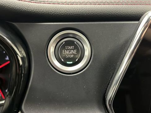 Used 2019 Chevrolet Blazer RS AWD/4WD image 22