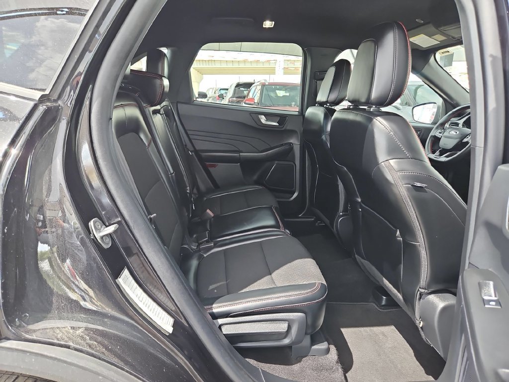 Used 2025 Ford Escape ST-Line AWD/4WD image 28