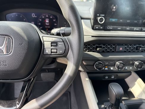 Certified 2025 Honda Accord LX image 20