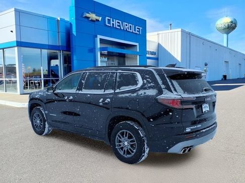 Used 2025 GMC Acadia Elevation AWD/4WD image 6
