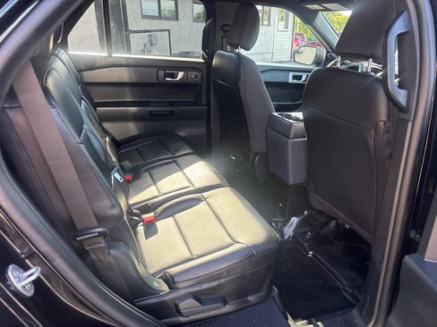 Used 2023 Ford Explorer 4WD Police Interceptor image 26