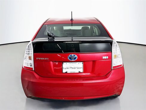Used 2010 Toyota Prius Five image 10