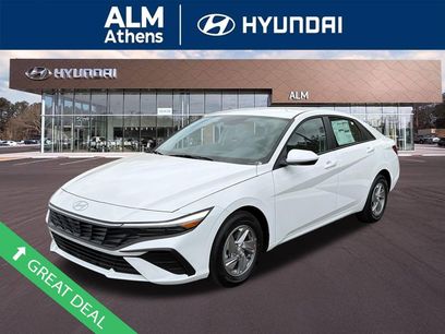 New 2026 Hyundai Elantra SE