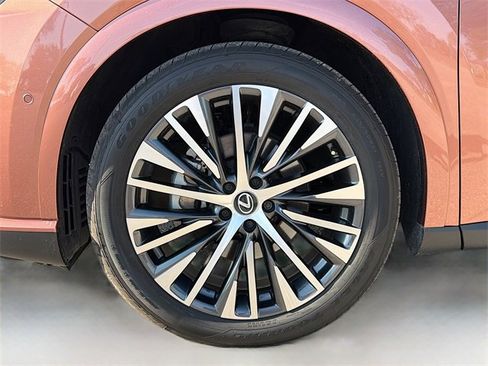 Used 2024 Lexus RX 350 FWD image 45