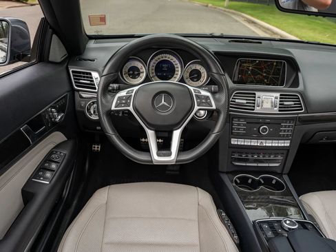 Used 2017 Mercedes-Benz E 400 Cabriolet w/ Premium 3 Package image 22